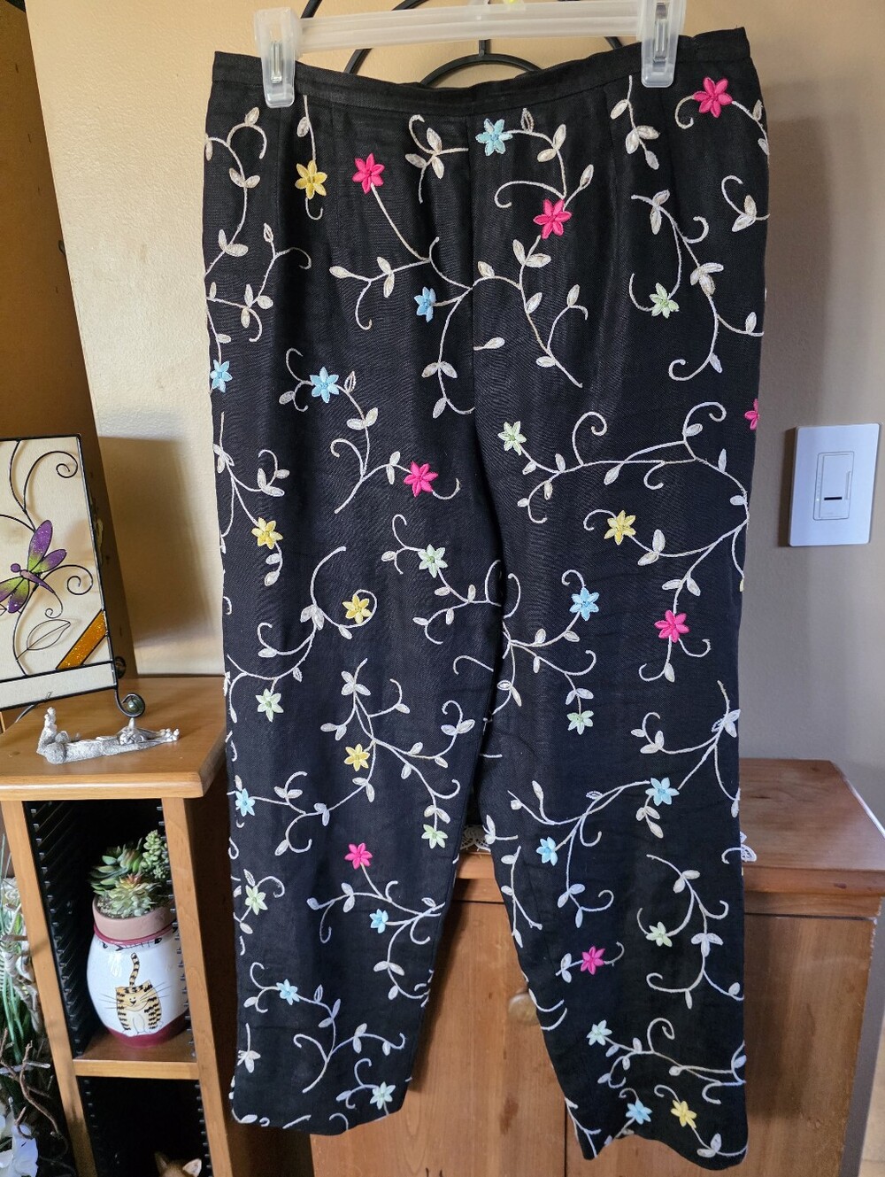 Talbots Black Embroidered 100% Irish Linen High Waist Ankle Pants Size 12 Petite